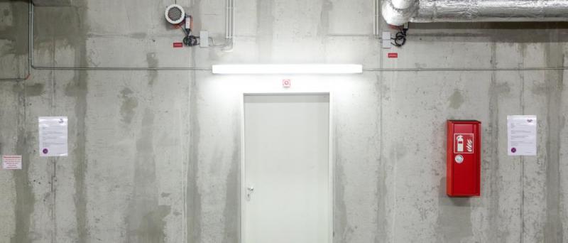 150cm LED Röhre T8 G13 EM SUPERIOR 22.1W wie 58W 965 6500K Tageslichtweiß Ultra Output Glas für KVG/VVG/direkt 230V hohe Farbwiedergabe 90Ra